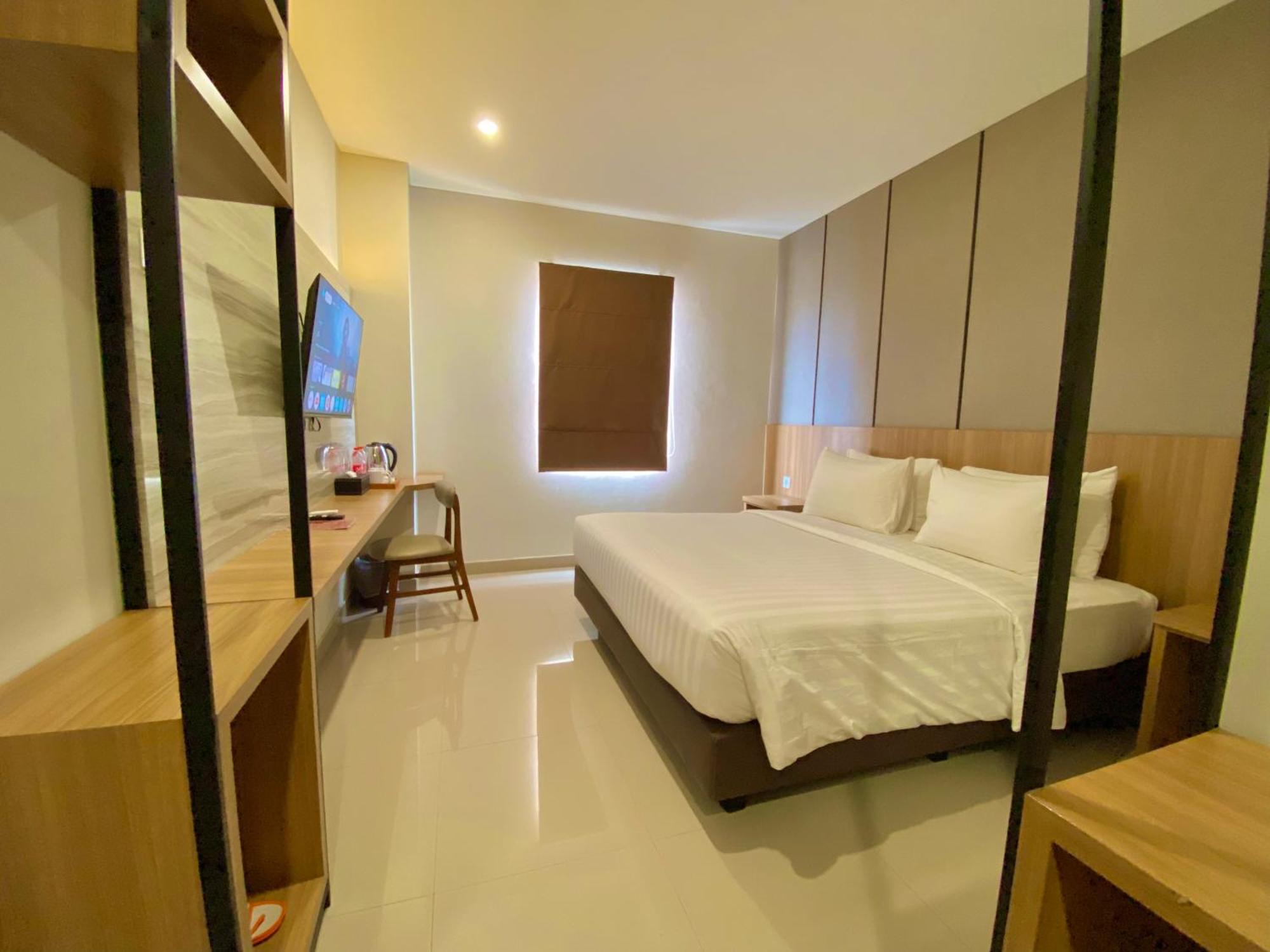 Front One Hotel Gombong Gombong (Central Java) Exterior foto