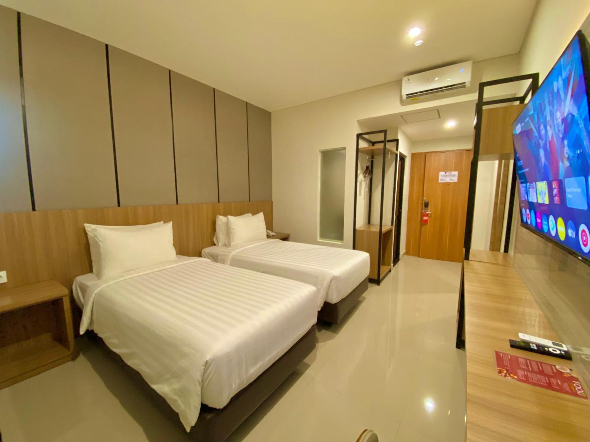Front One Hotel Gombong Gombong (Central Java) Exterior foto